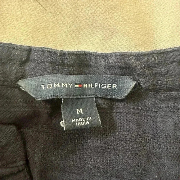 Tommy Hilfiger top size M 100%cotton - Picture 3 of 3